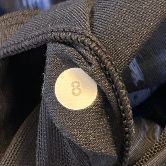 EUC Lululemon Nouveau Limits Tank Sapphire Blue, Size 8 - Picture 14 of 14